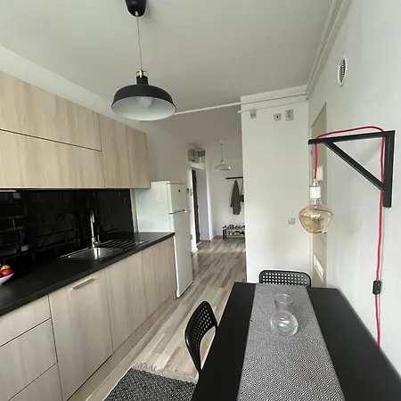 Reseda Apartament *